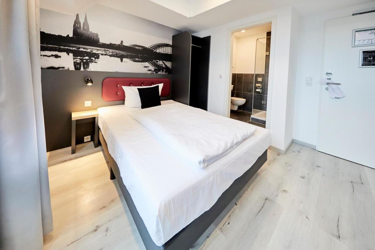 Loft Am Ring Hotel Кьолн Екстериор снимка