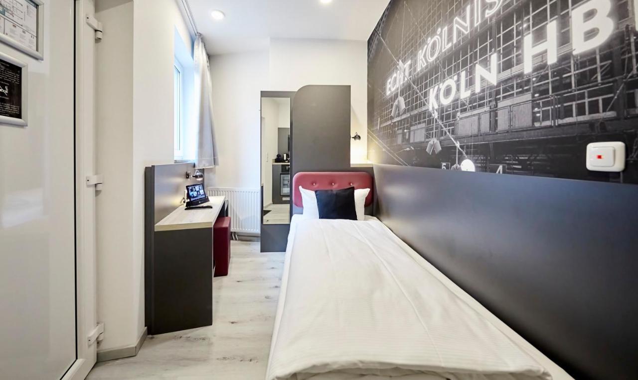 Loft Am Ring Hotel Кьолн Екстериор снимка